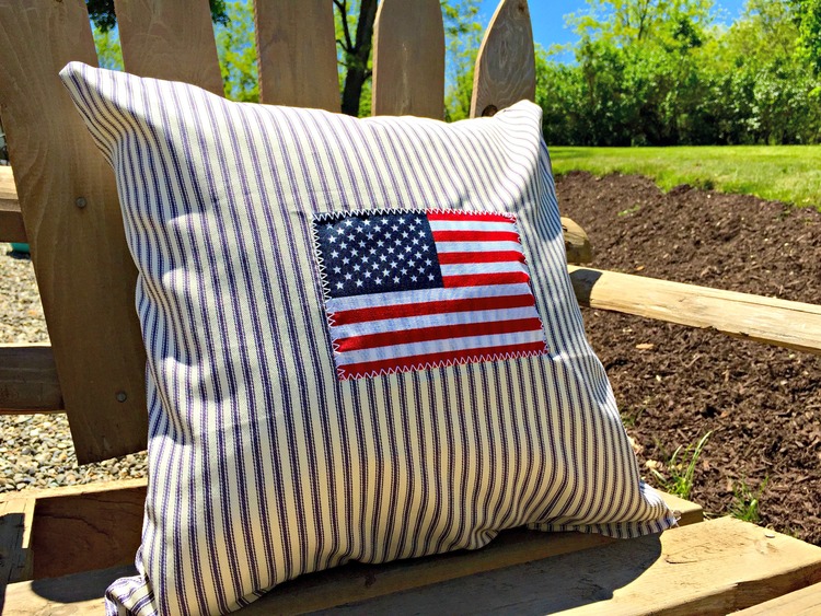 easy flag pillow for independence day