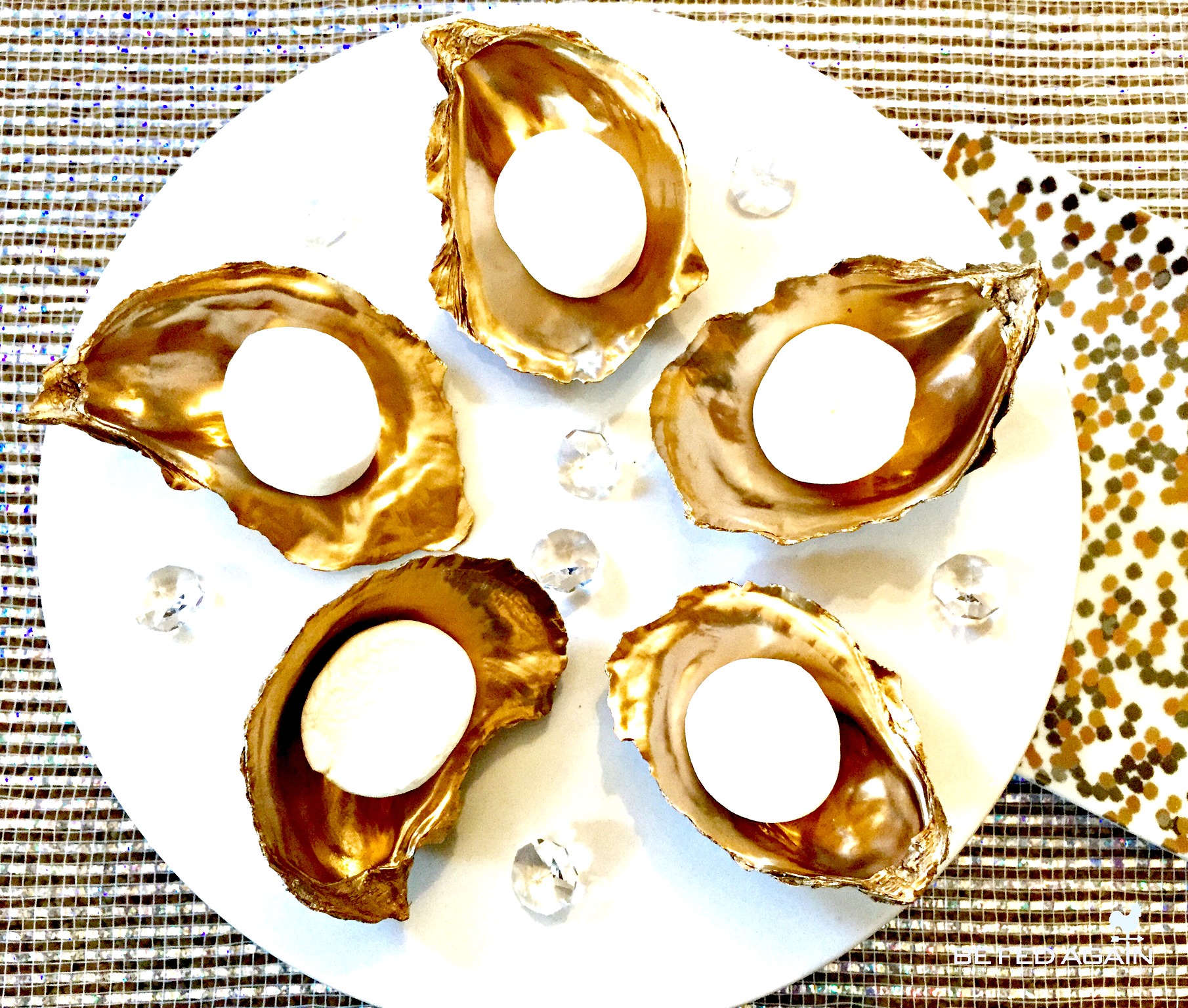 new-years-eve-golden-oyster-shells