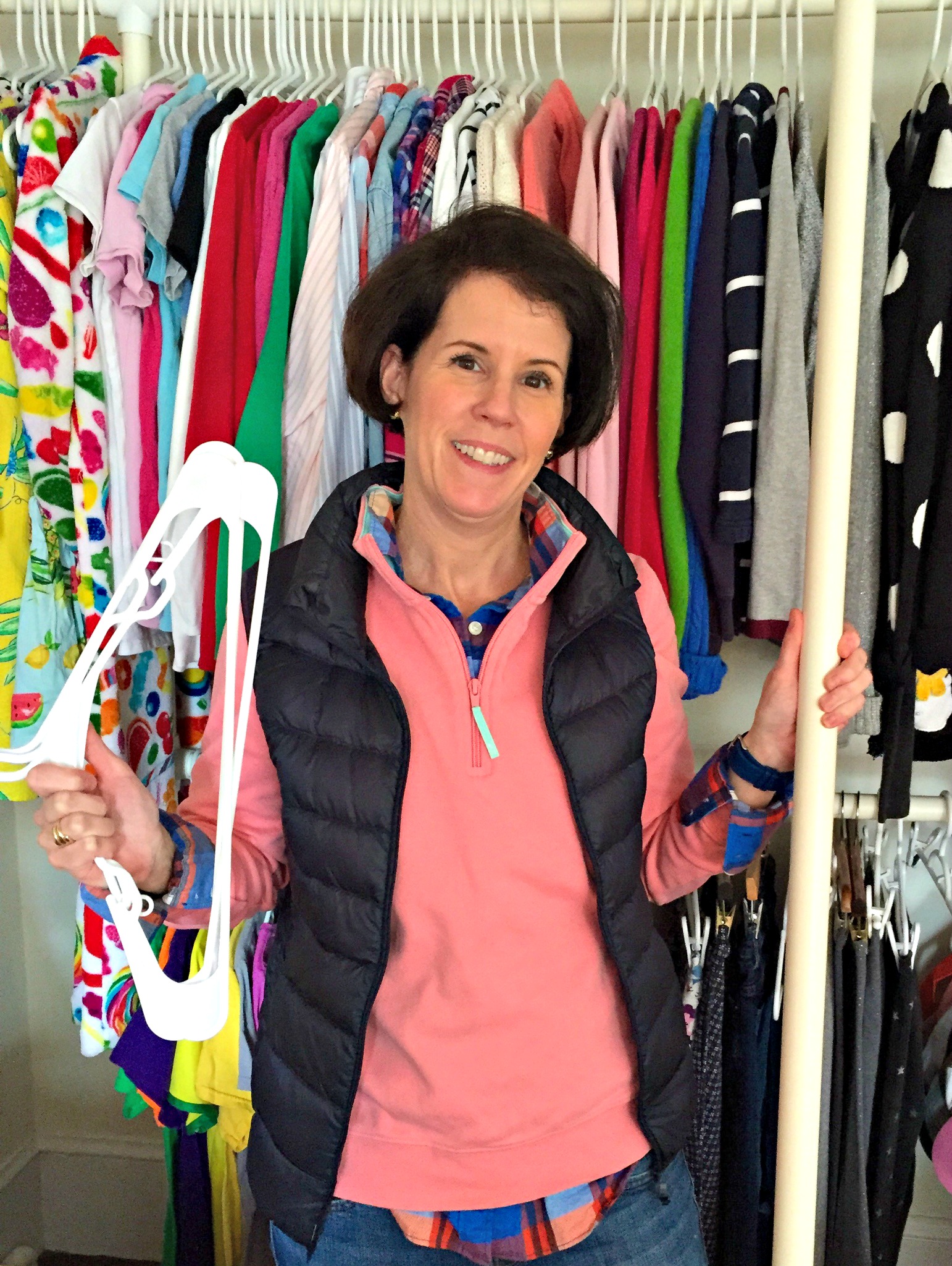 closet organizing - The DIY Dutchess shares great tips